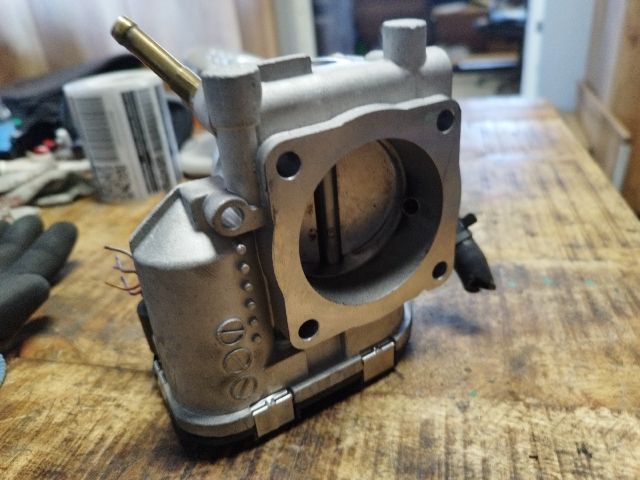 bontott VW GOLF IV Fojtószelep (Elektromos)