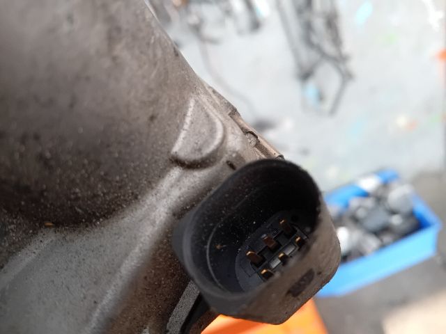 bontott VW GOLF IV Fojtószelep (Elektromos)