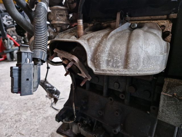 bontott VW GOLF IV Komplett Motor (Segédberendezésekkel)