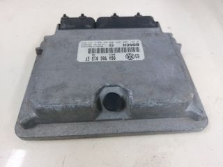 bontott VW GOLF IV Motorvezérlő