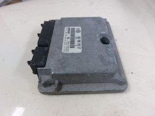 bontott VW GOLF IV Motorvezérlő