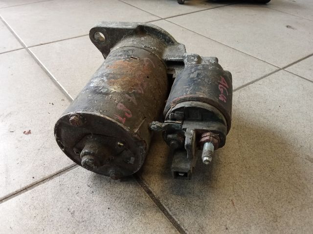 bontott VW GOLF IV Önindító