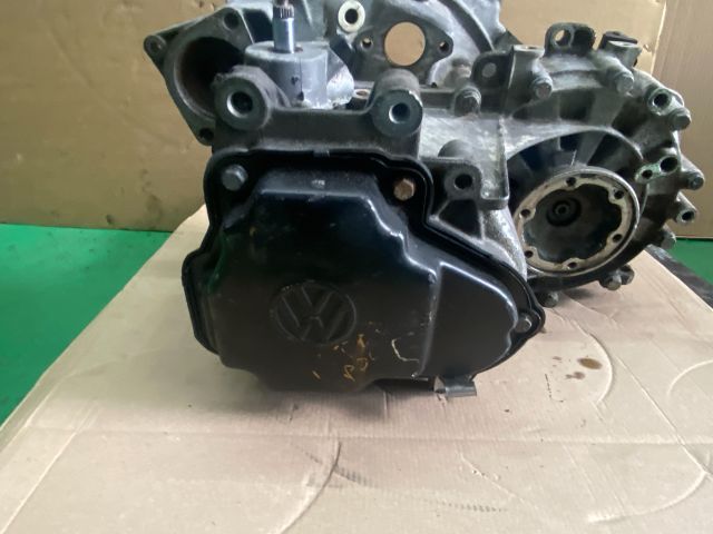 bontott VW GOLF IV Váltó (Mechanikus)