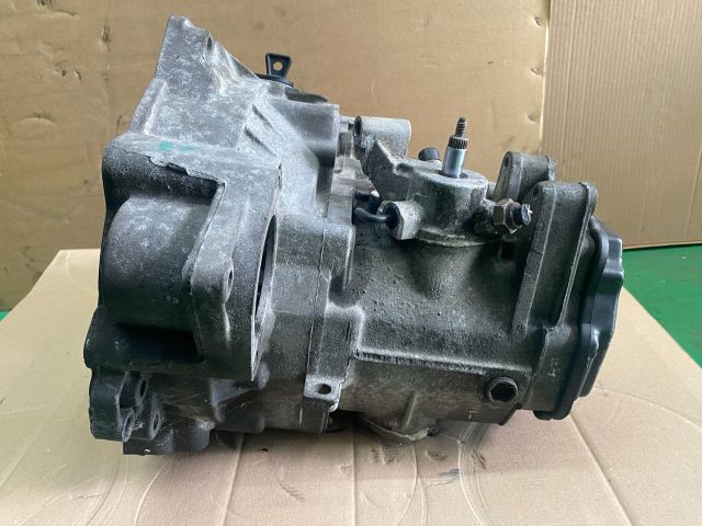 bontott VW GOLF IV Váltó (Mechanikus)