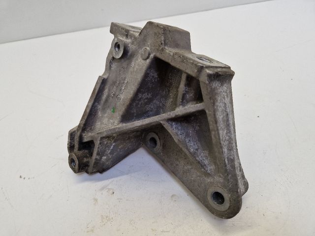 bontott VW GOLF IV Váltó Tartó Bak (Pozíciófüggetlen)