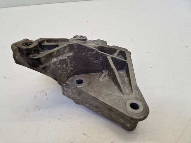 bontott VW GOLF IV Váltó Tartó Bak (Pozíciófüggetlen)