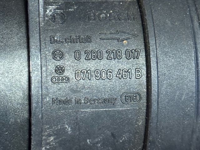 bontott VW GOLF IV Légtömegmérő