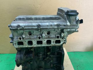 bontott VW GOLF IV Motor (Fűzött blokk hengerfejjel)
