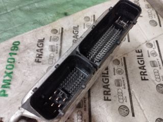 bontott VW GOLF IV Motorvezérlő