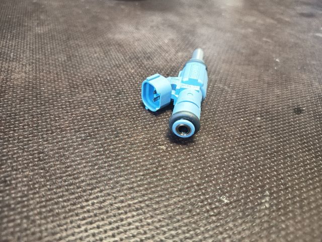 bontott VW GOLF IV Porlasztó (1 db)