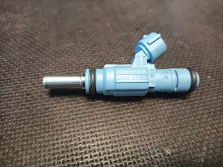 bontott VW GOLF IV Porlasztó (1 db)