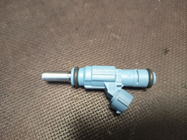 bontott VW GOLF IV Porlasztó (1 db)