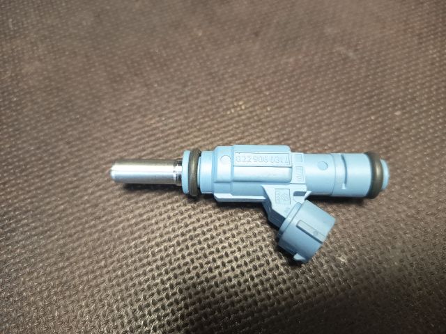 bontott VW GOLF IV Porlasztó (1 db)