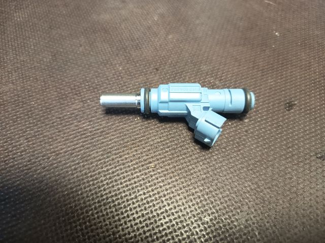 bontott VW GOLF IV Porlasztó (1 db)