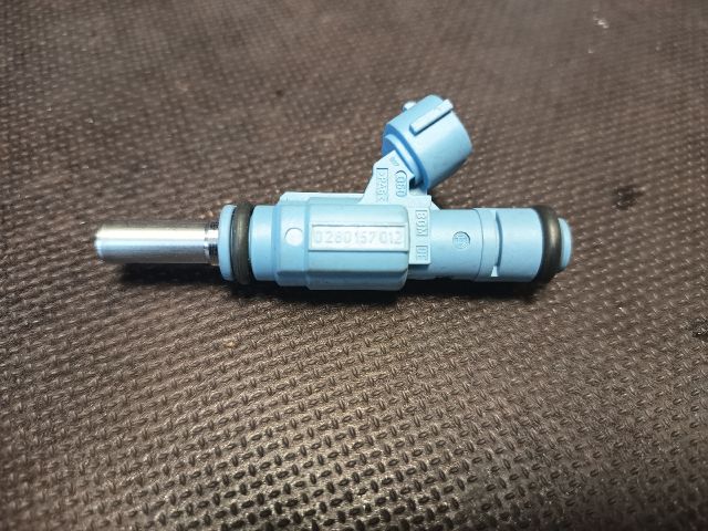 bontott VW GOLF IV Porlasztó (1 db)