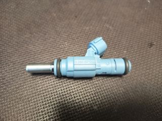 bontott VW GOLF IV Porlasztó (1 db)