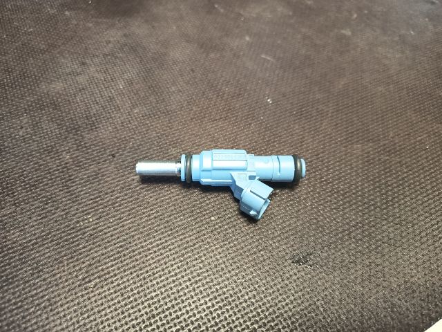 bontott VW GOLF IV Porlasztó (1 db)