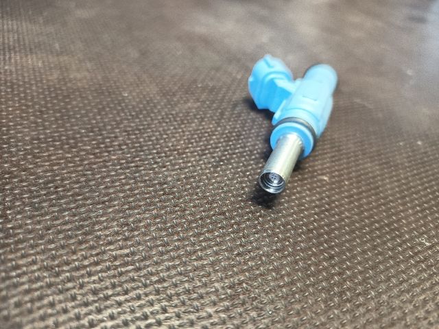 bontott VW GOLF IV Porlasztó (1 db)