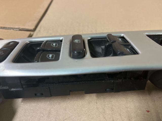 bontott VW GOLF IV Ablakemelő és Tükör Kapcsoló