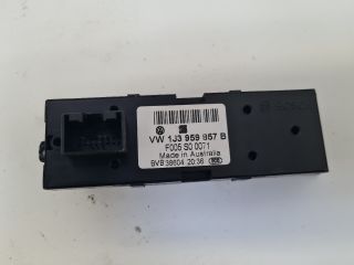 bontott VW GOLF IV Ablakemelő Kapcsoló Négyes / Kettes