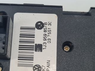 bontott VW GOLF IV Ablakemelő Kapcsoló Négyes / Kettes