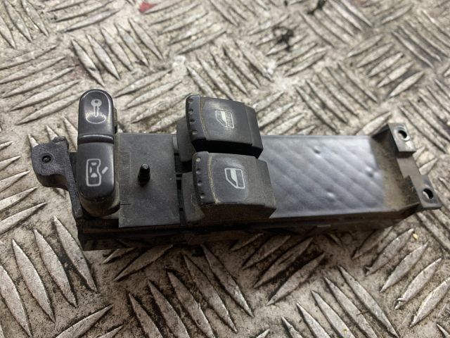 bontott VW GOLF IV Ablakemelő Kapcsoló Négyes / Kettes