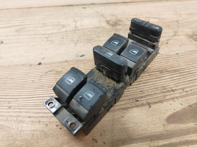 bontott VW GOLF IV Ablakemelő Kapcsoló Négyes / Kettes