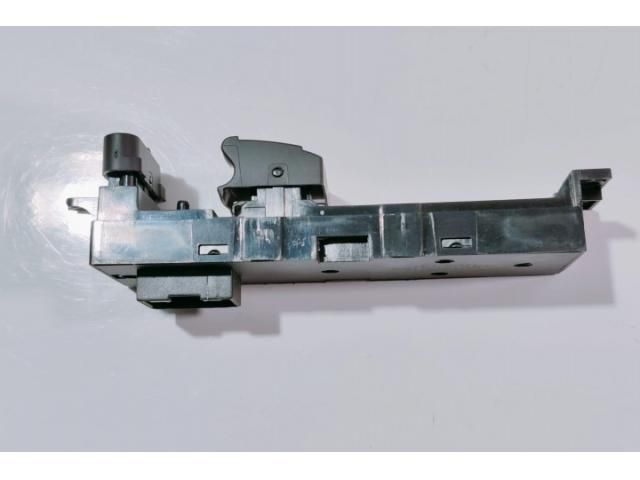 bontott VW GOLF IV Ablakemelő Kapcsoló (Pozíciófüggetlen)