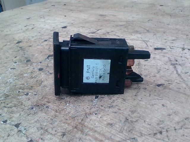 bontott VW GOLF IV Ablakfűtés Kapcsoló