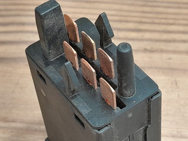 bontott VW GOLF IV Ablakfűtés Kapcsoló