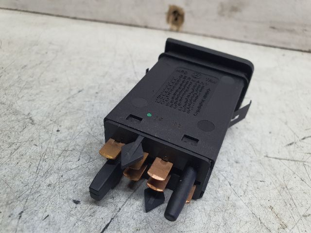 bontott VW GOLF IV Ablakfűtés Kapcsoló