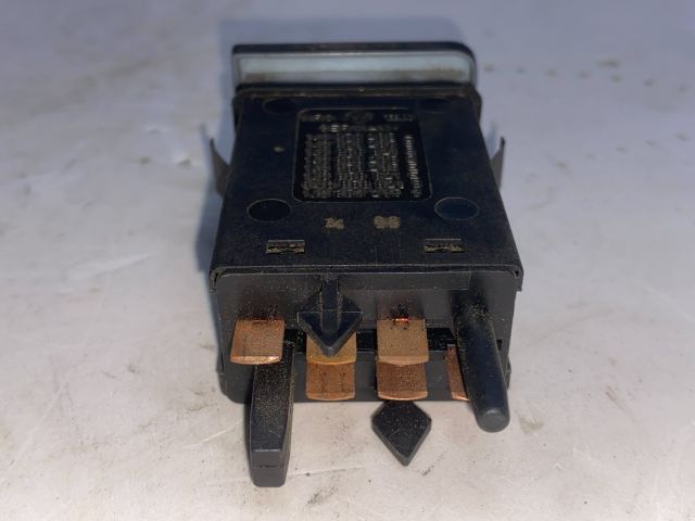 bontott VW GOLF IV Ablakfűtés Kapcsoló