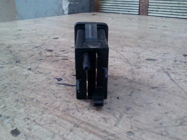 bontott VW GOLF IV Ablakfűtés Kapcsoló