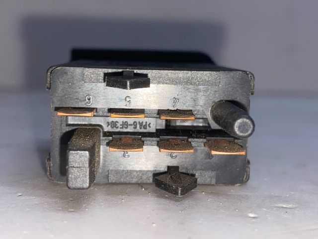 bontott VW GOLF IV Ablakfűtés Kapcsoló