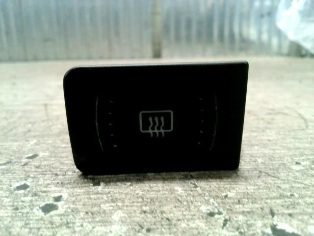 bontott VW GOLF IV Ablakfűtés Kapcsoló