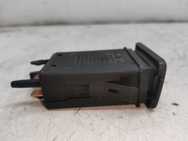 bontott VW GOLF IV Ablakfűtés Kapcsoló