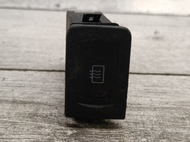 bontott VW GOLF IV Ablakfűtés Kapcsoló