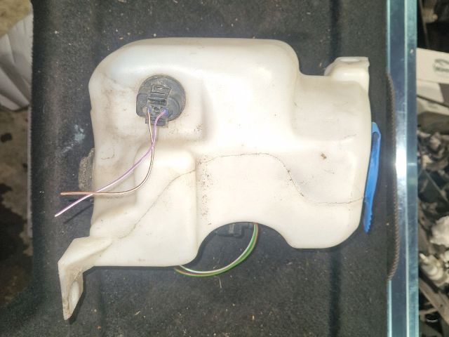 bontott VW GOLF IV Ablakmosó Tartály