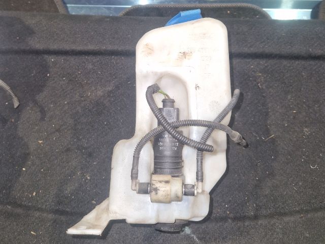 bontott VW GOLF IV Ablakmosó Tartály