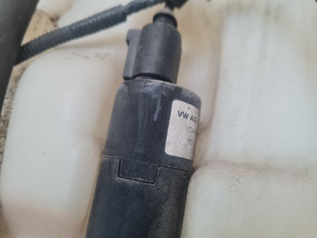 bontott VW GOLF IV Ablakmosó Tartály