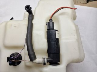 bontott VW GOLF IV Ablakmosó Tartály