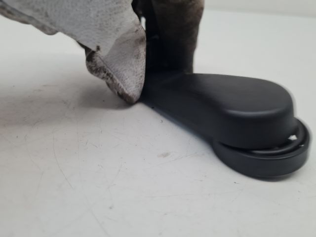 bontott VW GOLF IV Ablaktekerő Kar (Pozíciófüggetlen)