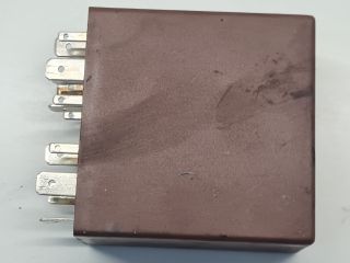 bontott VW GOLF IV Ablaktörlő Relé