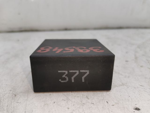 bontott VW GOLF IV Ablaktörlő Relé