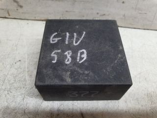 bontott VW GOLF IV Ablaktörlő Relé