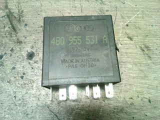 bontott VW GOLF IV Ablaktörlő Relé