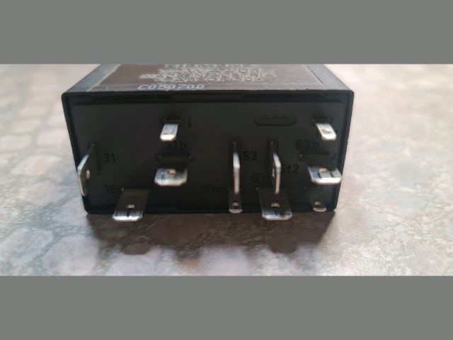 bontott VW GOLF IV Ablaktörlő Relé