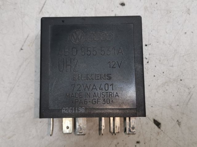 bontott VW GOLF IV Ablaktörlő Relé