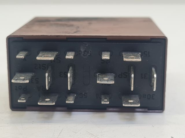 bontott VW GOLF IV Ablaktörlő Relé