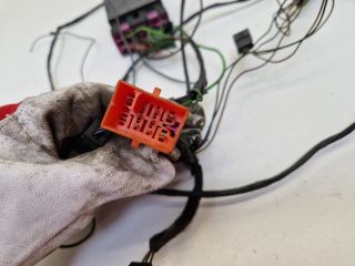 bontott VW GOLF IV Ablaktörlő Relé